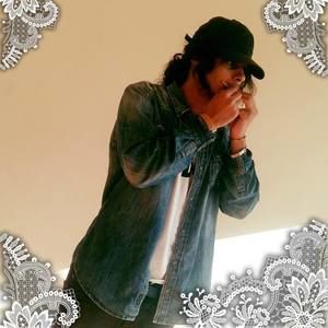 Meet your Posher, Luis